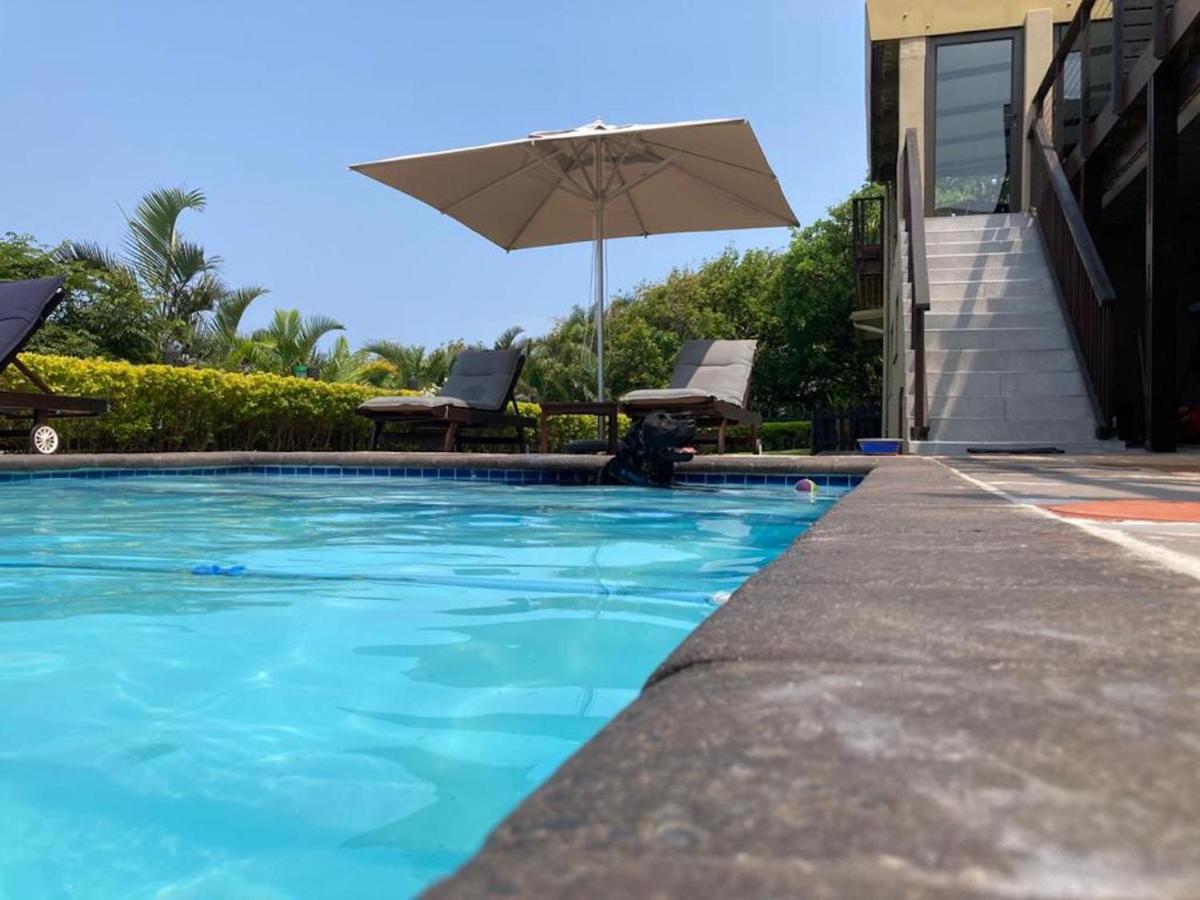 Billfish Apartments Ballito Eksteriør billede